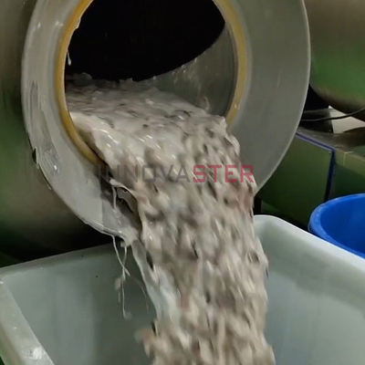 가동하기 쉬운 진공 육류 텀블러 닭고기 및 쇠고기 혼합 2000*1200*2000mm 크기